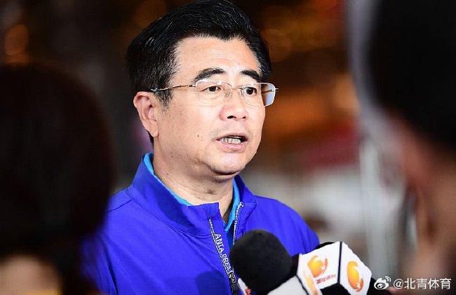 大乳卉宜第二部乱舞一气