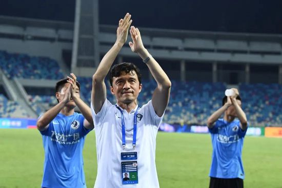 国产午夜视频在线