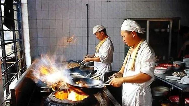 体育生开房互操